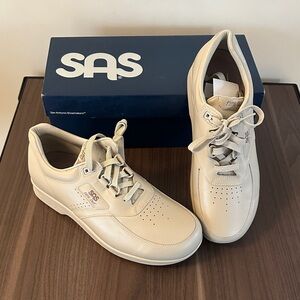 SAS Beige Leather Comfort Sneakers